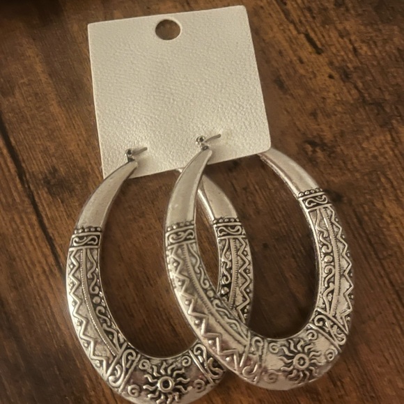 Final price ✨ free people hoops - Picture 2 of 3